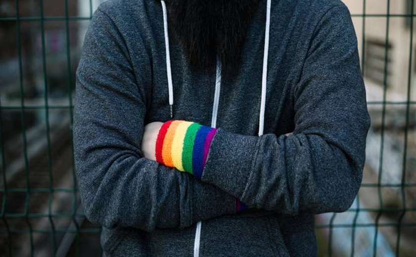 Falta de recursos e de informações dificulta ação de Secretaria LGBT