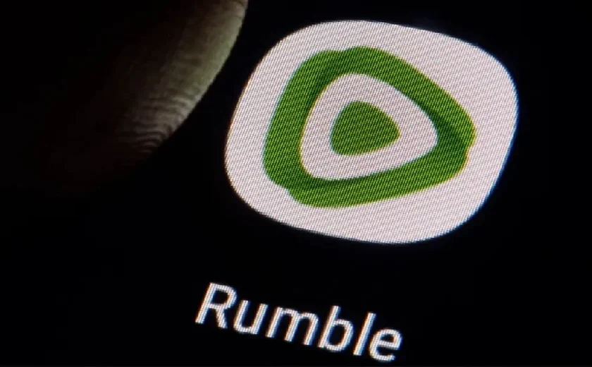 CEO da Rumble sugere que Moraes desativou conta no X após ação judicial nos EUA