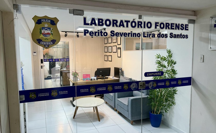 Polícia Científica coleta DNA de suspeito para comprovar feminicídio