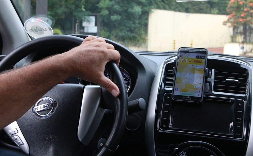 Lula sanciona crédito consignado para CLT, incluindo motoristas de app