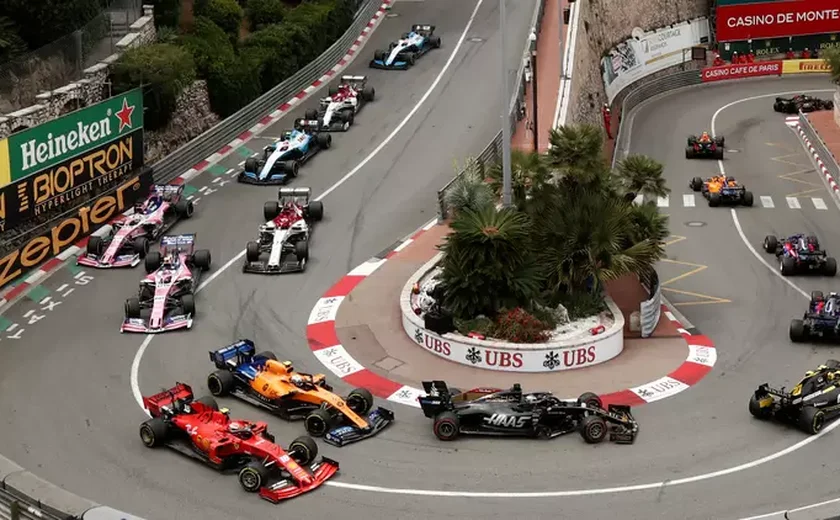 Leclerc conquista pole do GP dos EUA de F-1; Hamilton é terceiro e esquenta briga pelo vice