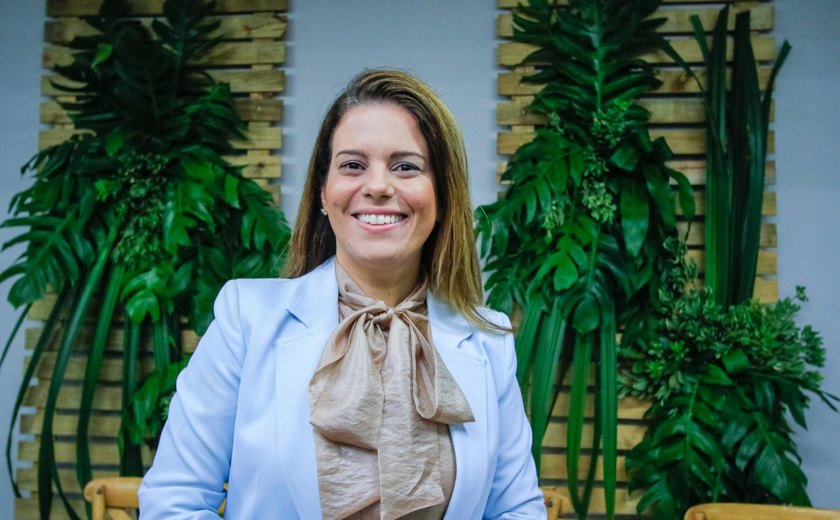 Caroline Balbino assume a Secretaria do Estado do Desenvolvimento Econômico e Turismo