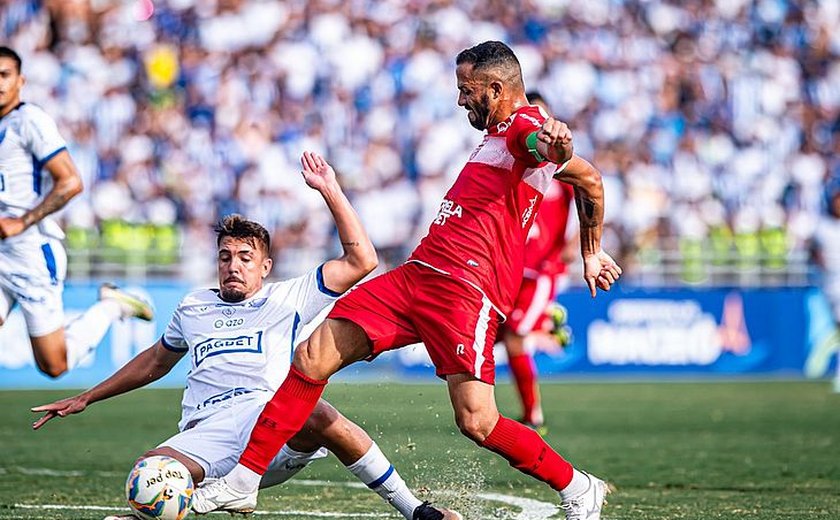 Anselmo Ramon marca três gols e CRB leva vitória em cima de CSA