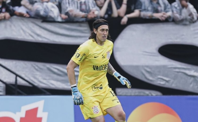 Cássio participa de treino do Corinthians e aguarda definição sobre sua ida para o Cruzeiro