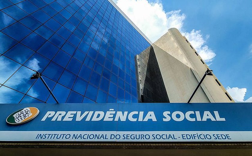 Alerta do INSS: golpe na prova de vida ameaça aposentados e pensionistas