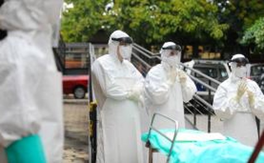 Ebola: Cruz Vermelha prevê ao menos quatro meses para controlar epidemia