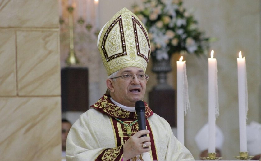 Palmeirenses participam da posse de Dom Dulcênio como novo bispo de Campina Grande