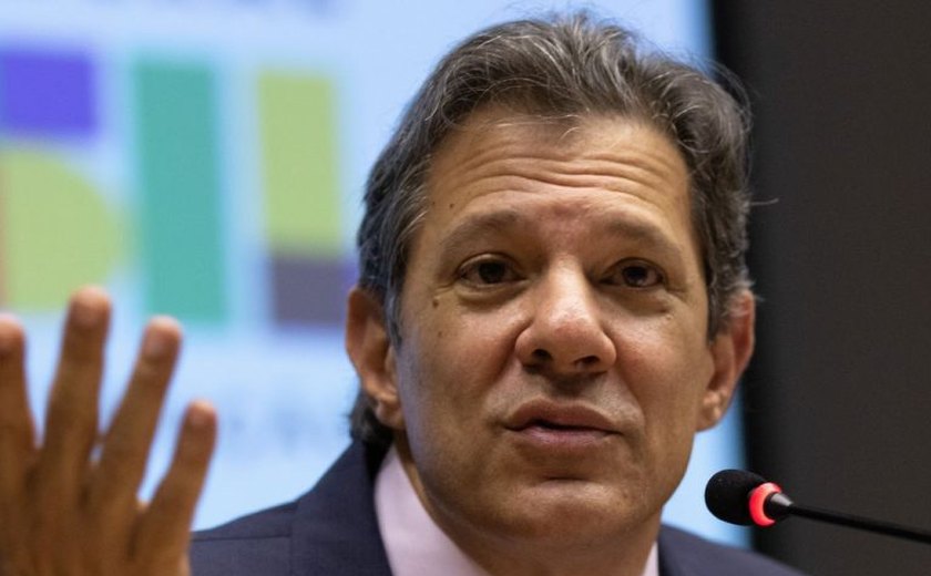 juros futuros sobem após ata hawkish do Fed e fala de Haddad