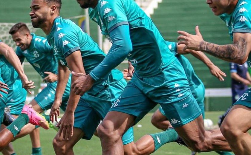 Guarani tem disputa na lateral esquerda após boa estreia de reforço na Série B