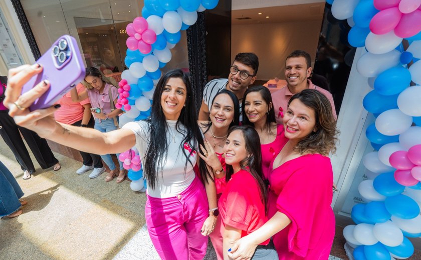 Outubro Rosa: lançamento da campanha promove conscientização e serviços de saúde feminina