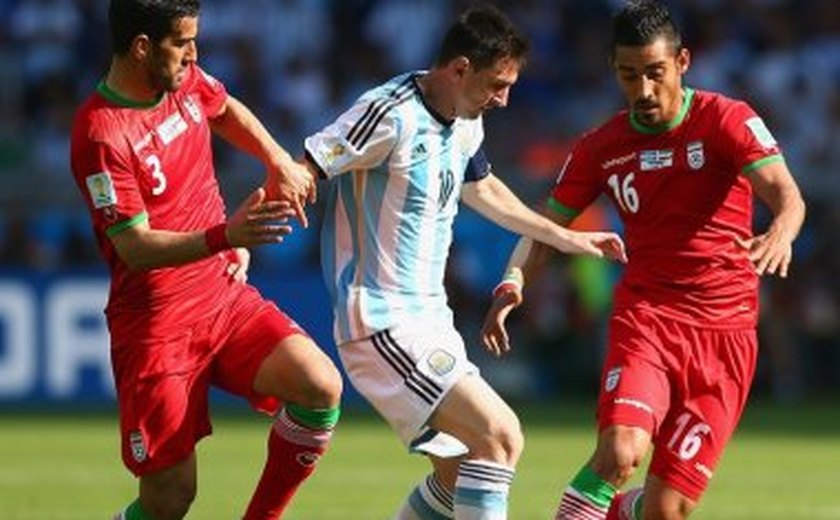 Messi salva Argentina nos acréscimos contra Irã: 1 a 0