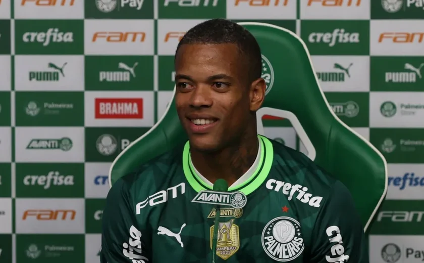 Caio Paulista destaca intensidade nos treinos do Palmeiras: 'Realizar todos os processos'