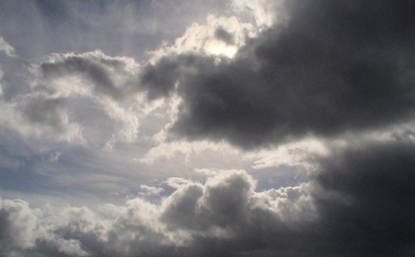 Previsão para o final de semana mostra sol entre nuvens e períodos nublados