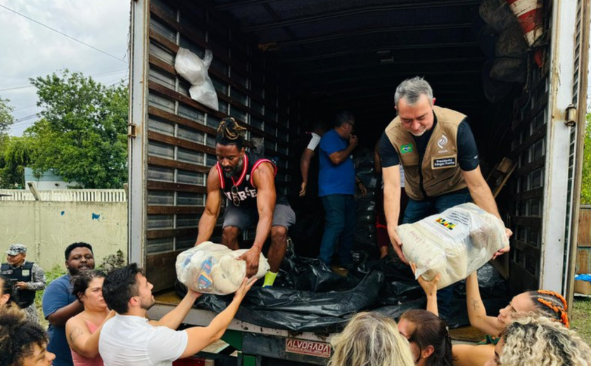 Conab entrega alimentos para atingidos pelas enchentes no Rio Grande do Sul