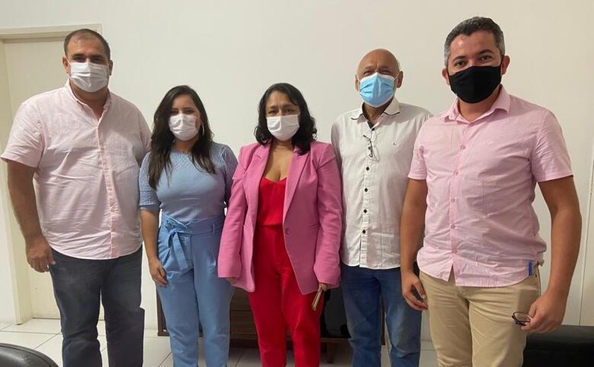 Realização da Festa Literária de Penedo é tema de reuniões em Maceió