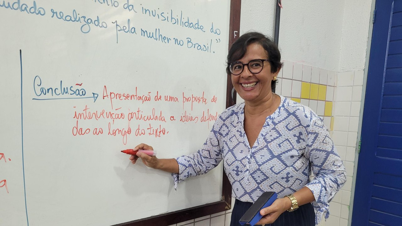 Governador assina projeto de lei de precatórios do Fundef para a Educação