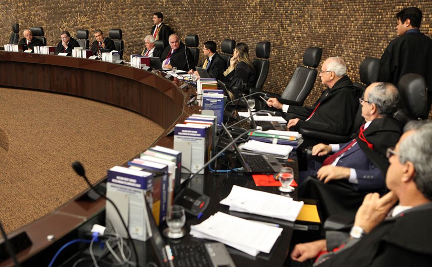 Pleno do Tribunal de Justiça julga 10 processos nesta terça