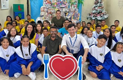 Alagoas sem Fome doa 1 tonelada de alimentos a instituição assistencial no Barro Duro