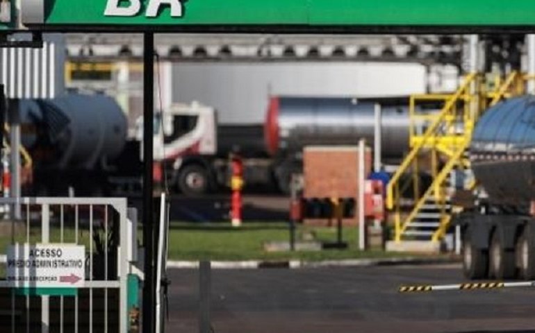 Petrobras vê óleo de ótima qualidade no sudeste de Búzios