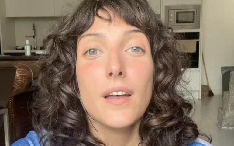 Clarice Falcão revela desconforto com antigos vídeos do Porta dos Fundos