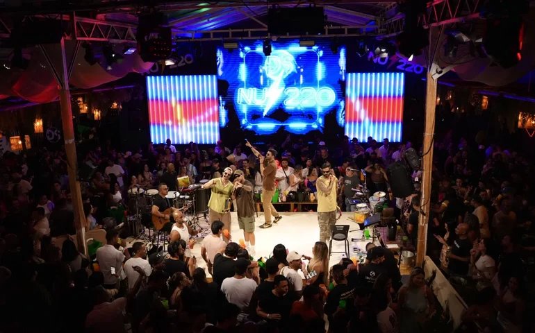 Deu Samba grava audiovisual com repertório inspirado nos títulos do Brasil na Copa do Mundo