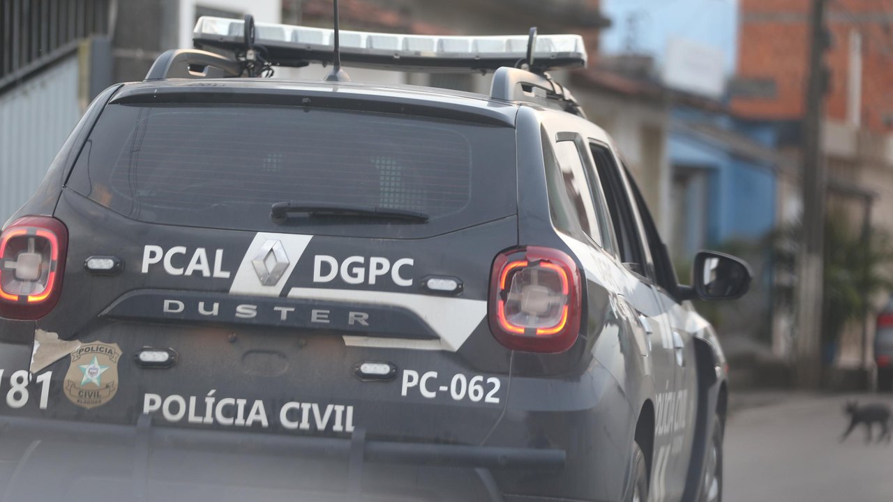 Polícia Civil prende homem por descumprir medida protetiva em Santana do Ipanema