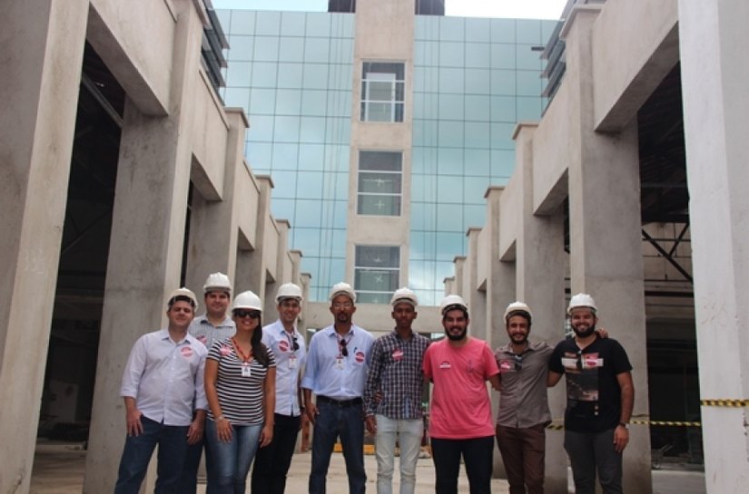 Empresários e universitários conferem últimos detalhes do Polo de Tecnologia