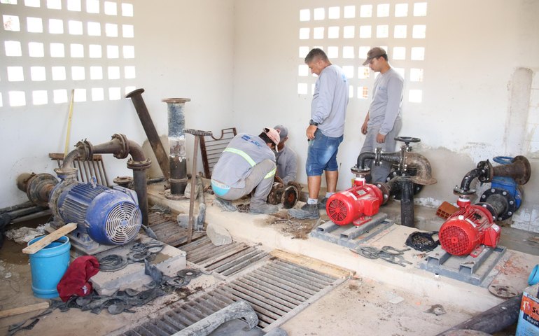 Obras da Casal ampliam oferta de água tratada em Feira Grande