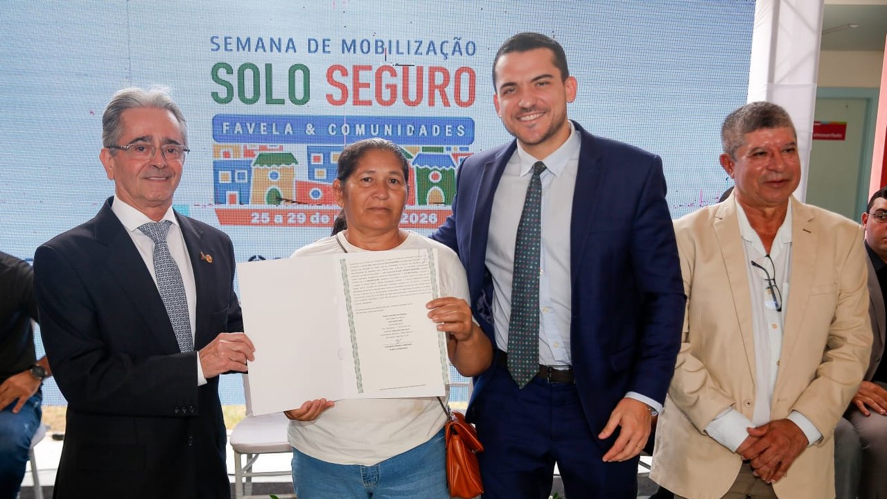 Solo Seguro garante títulos de propriedade a 40 famílias de Palestina