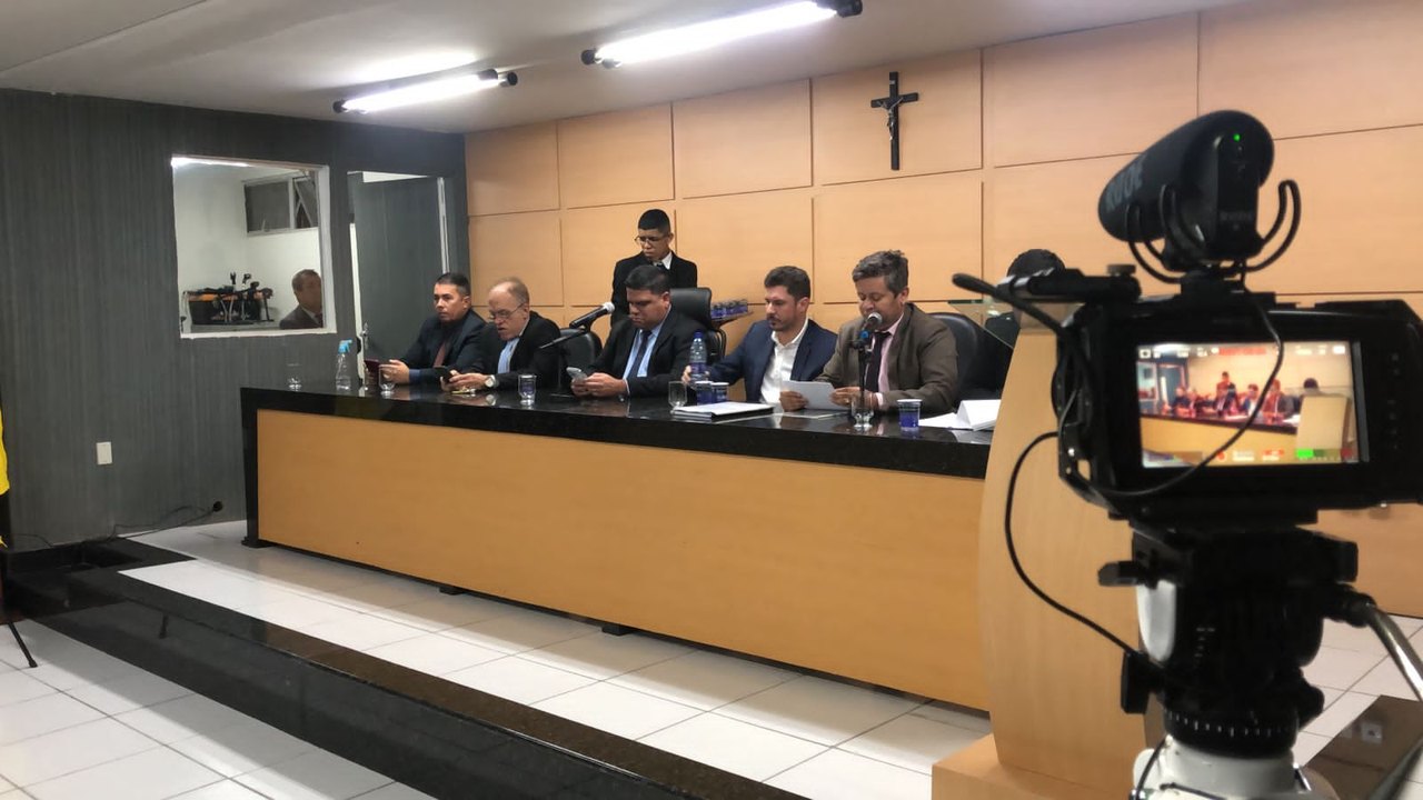 Gestão de Thiago ML travou 100 projetos na Câmara de Arapiraca