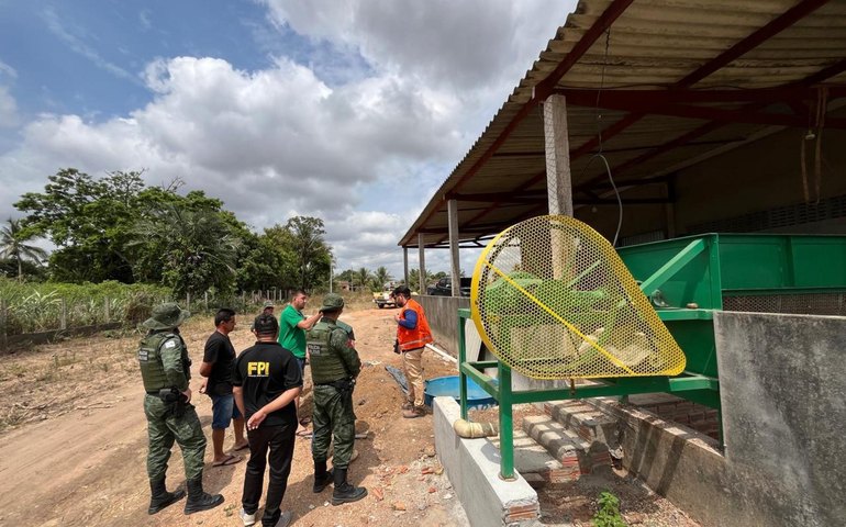 Casas de farinha de Junqueiro são alvo de fiscalização e recebem orientações sobre licenciamento ambiental