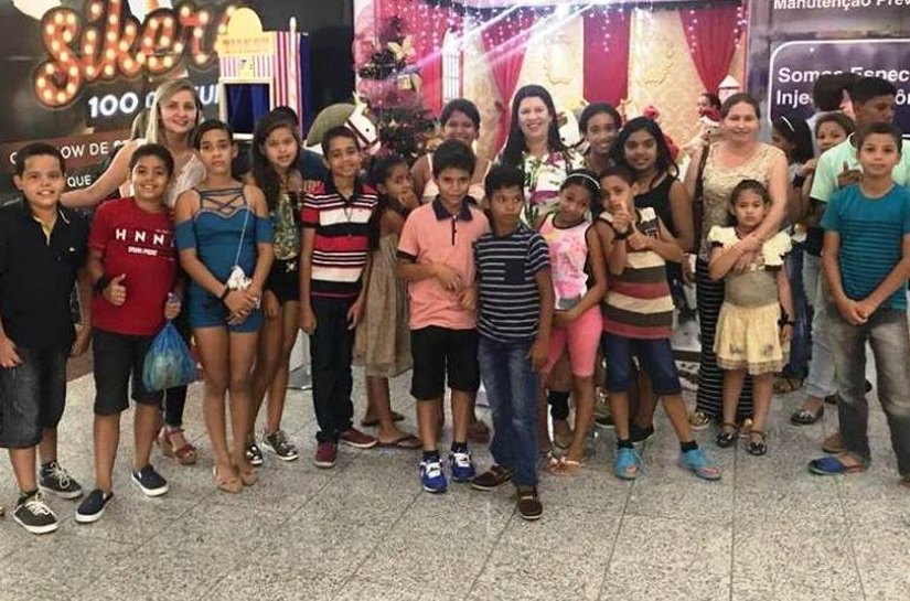 Prefeitura de ODG leva crianças assistidas pelo SCFV para tarde de lazer em shopping