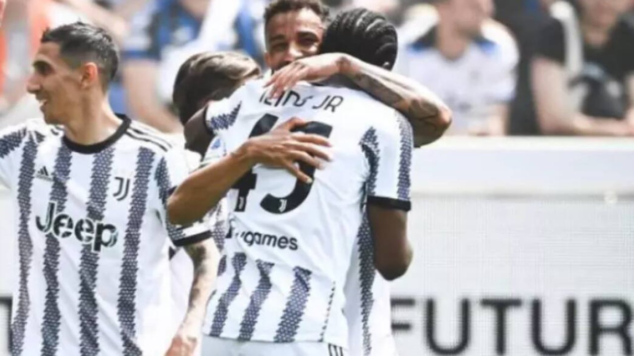 Juventus derrota Atalanta e se isola na vice-liderança do Campeonato Italiano