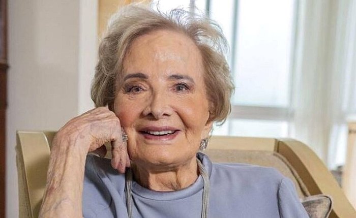 Glória Menezes morreu aos 91 anos nesta terça-feira, no Rio