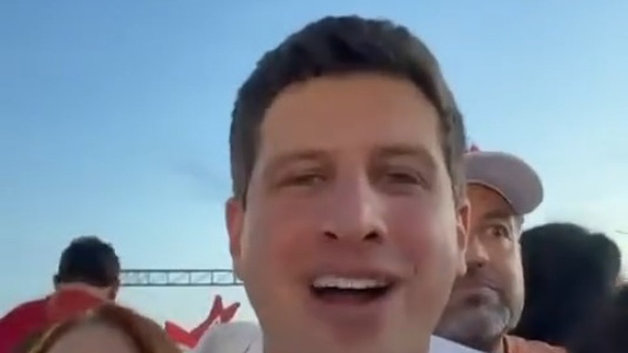 João Campos é considerado nome certo em ministério no quarto mandato de Lula