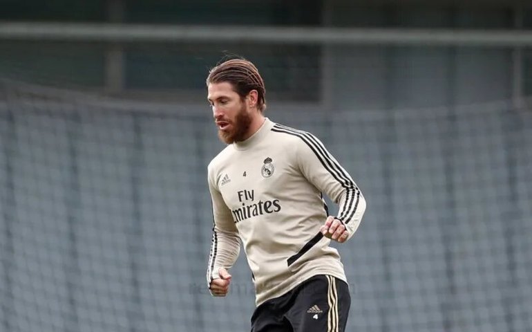 Real Madrid retoma sessões de treinamento e Courtois minimiza frase polêmica