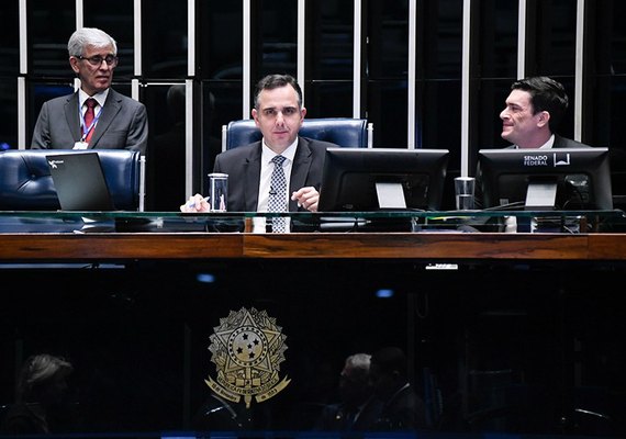 Mudança climática e biodiversidade entram na educação ambiental, aprova Senado