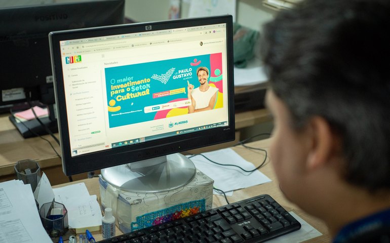 Prazo para habilitação dos editais da Lei Paulo Gustavo termina nesta sexta