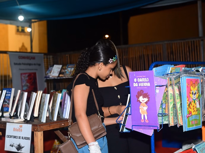 FliPenedo 2026 bate recorde de editoras e transforma evento em vitrine literária nacional