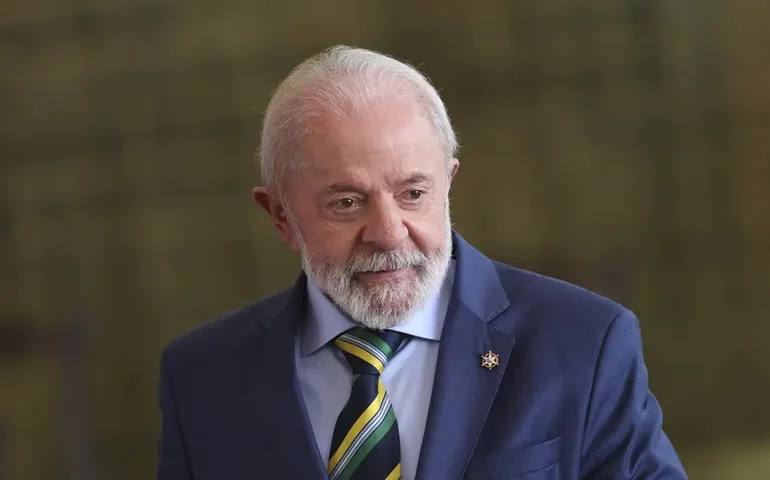 Lula comemora abertura de escritório da Embrar na Índia em meio a aproximação com Modi