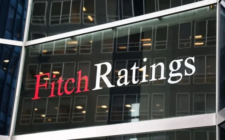 Fitch corta projeção para alta do PIB global em 2025 para 2,3%, em função da guerra comercial