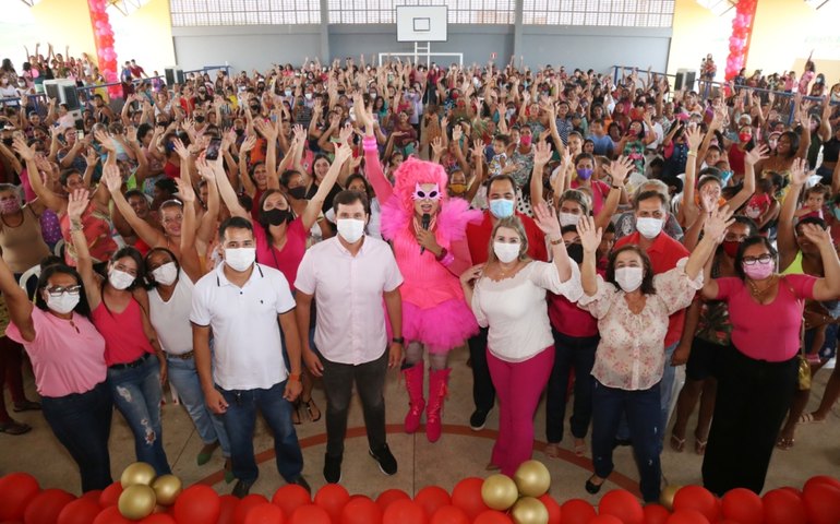 Todas as participantes são ligadas aos principais programas sociais do Município.