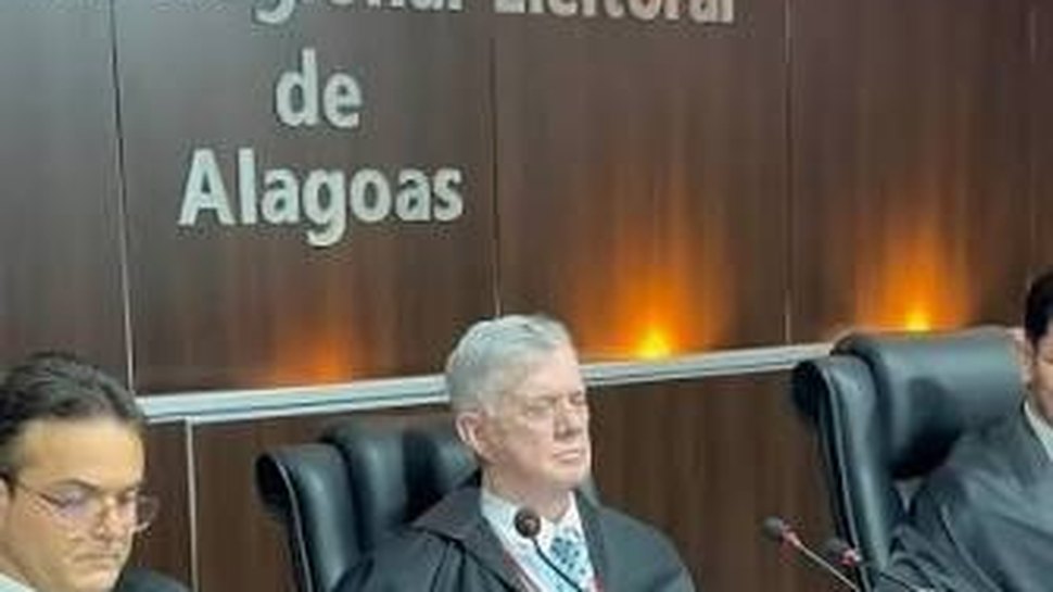 Veículos de comunicação ligados a JHC são retirados do ar pela Justiça por favorecer sua campanha e atacar adversários