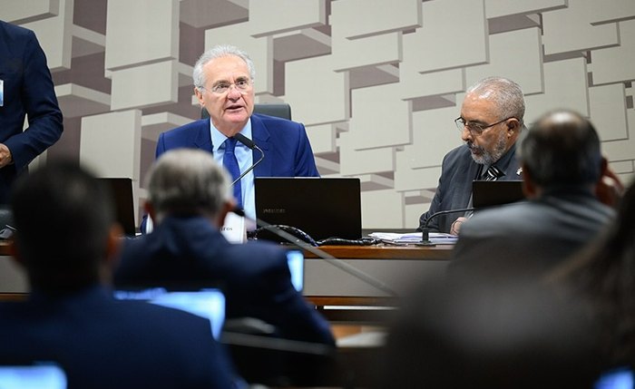 CAE convida Galípolo a explicar acordo de leniência do BC com Campos Neto CAE convida Galípolo a explicar acordo de leniência do BC com Campos Neto