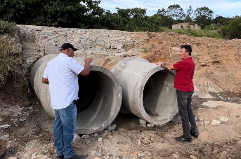 Prefeitura de Branquinha recupera ponte de acesso ao Assentamento Sapucaia
