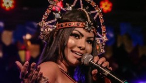 Biópsia constata lesões graves nos rins da cantora Paulinha Abelha