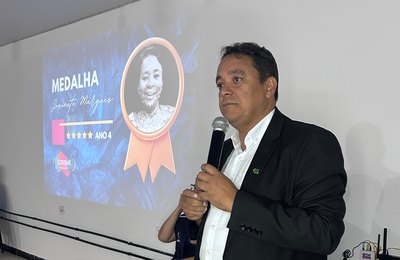 Homenagens a personalidades do SUS marcam última assembleia do ano do Cosems-AL