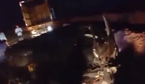 Jovem de 24 anos morre após colisão entre carro e caminhão na BR-424, em Marechal Deodoro