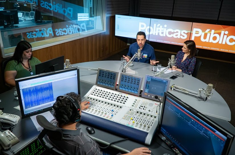 “Estamos falando de tirar milhões de brasileiros da exaustão”, diz Guilherme Boulos sobre a importância do fim da escala 6x1