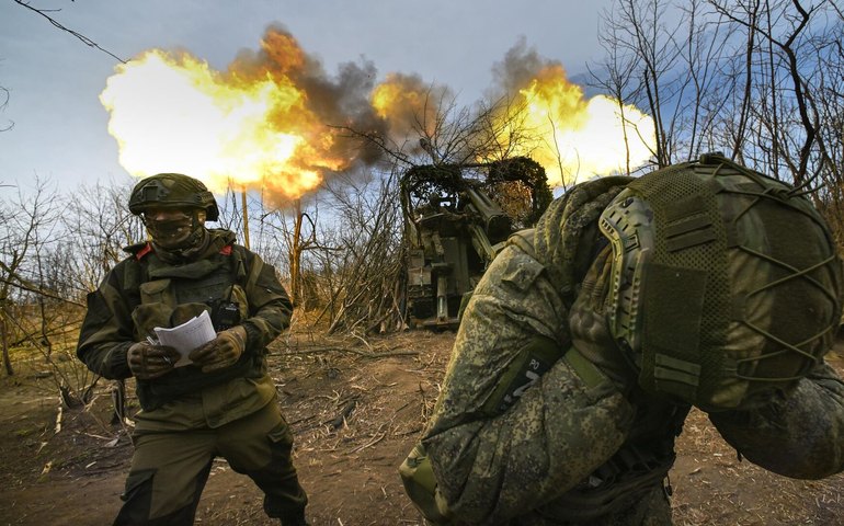 Exército russo responde a ataques ucranianos com ofensiva maciça e operações combinadas